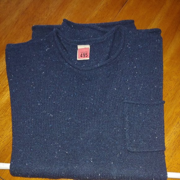 Navy'ish Blue (tweed speckle) Crew Neck Sweater Size Medium by Hollister - Picture 3 of 4